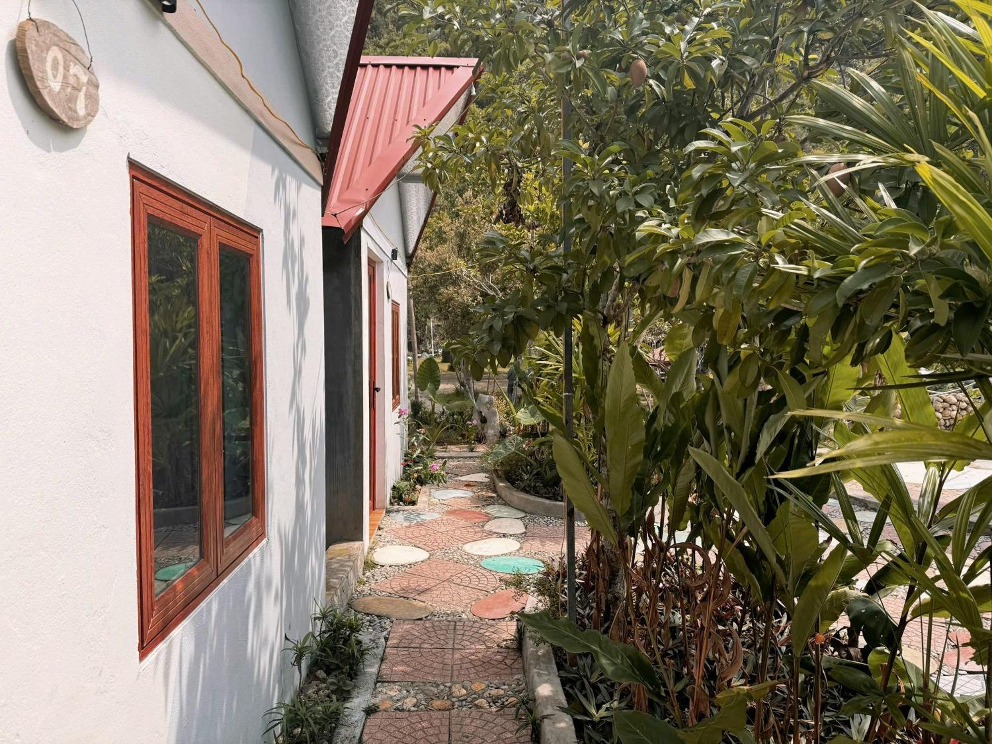 Central Hills Cat Ba Xuan Dam エクステリア 写真